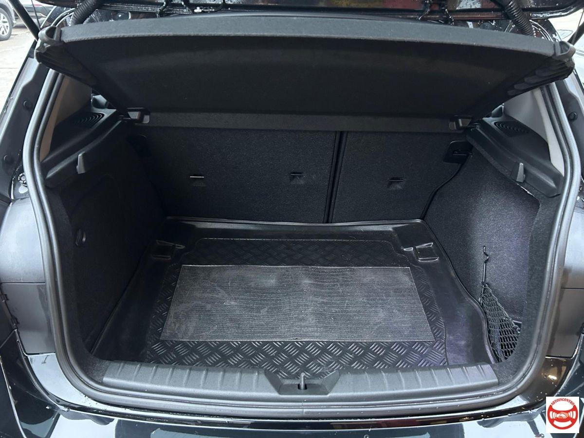 BMW - Serie 1 118d Advantage 5p auto