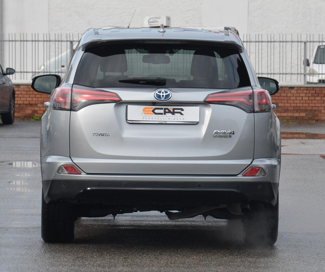 Toyota RAV 4 2.5 Hybrid 2WD Style
