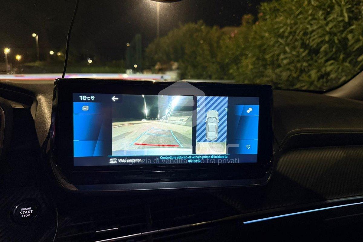 PEUGEOT 2008 BlueHDi 130 S&S EAT8 GT