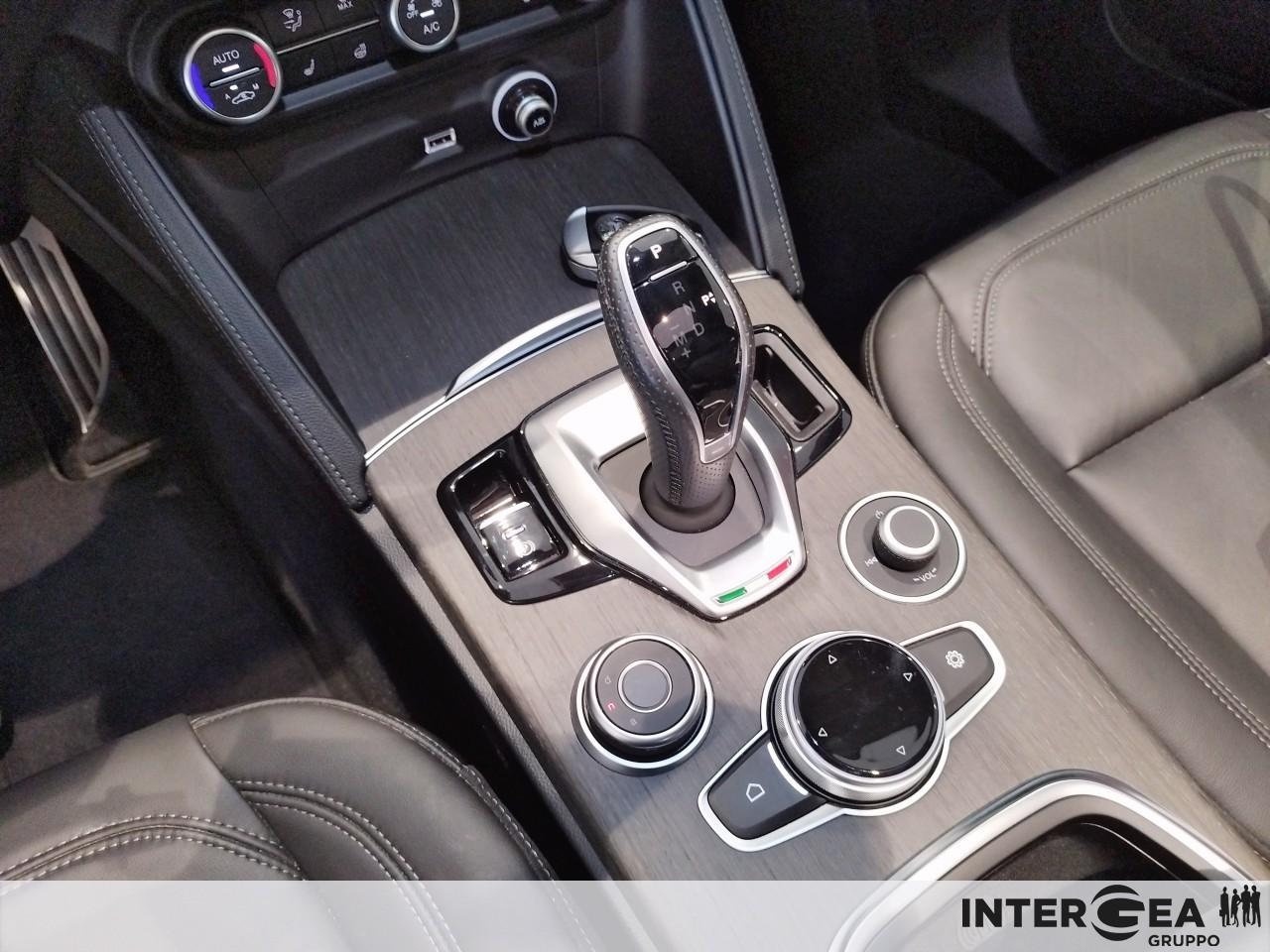 ALFA ROMEO Stelvio 2.2 t Ti Q4 210cv auto