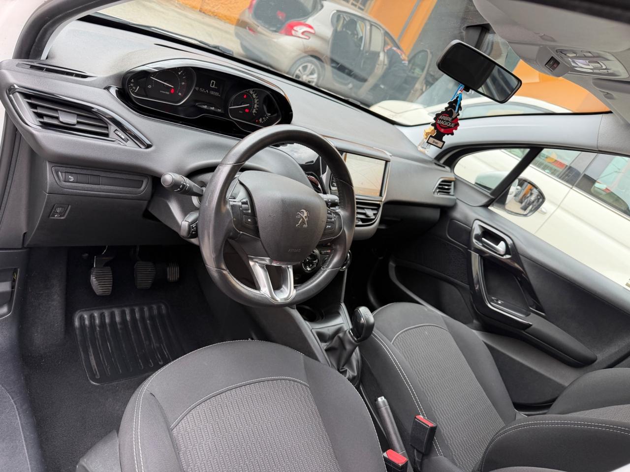 Peugeot 208 BlueHDi 75 5 porte Style