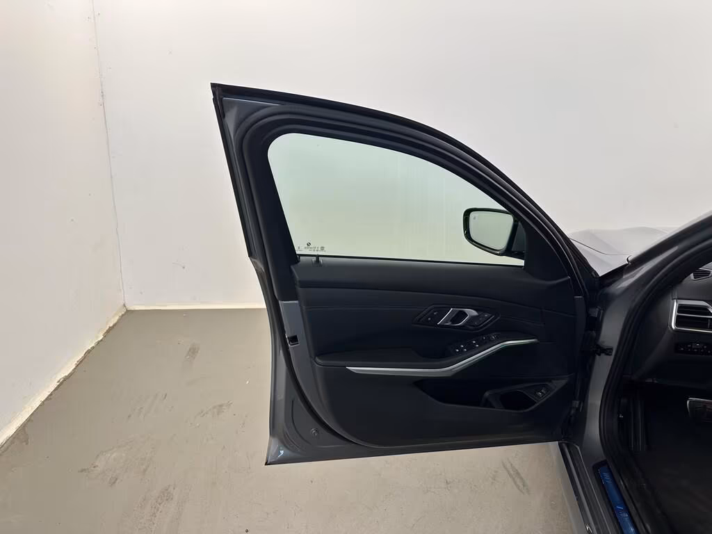 BMW Serie 3 Berlina 320 d Mild Hybrid 48V M Sport Pro xDrive Steptronic