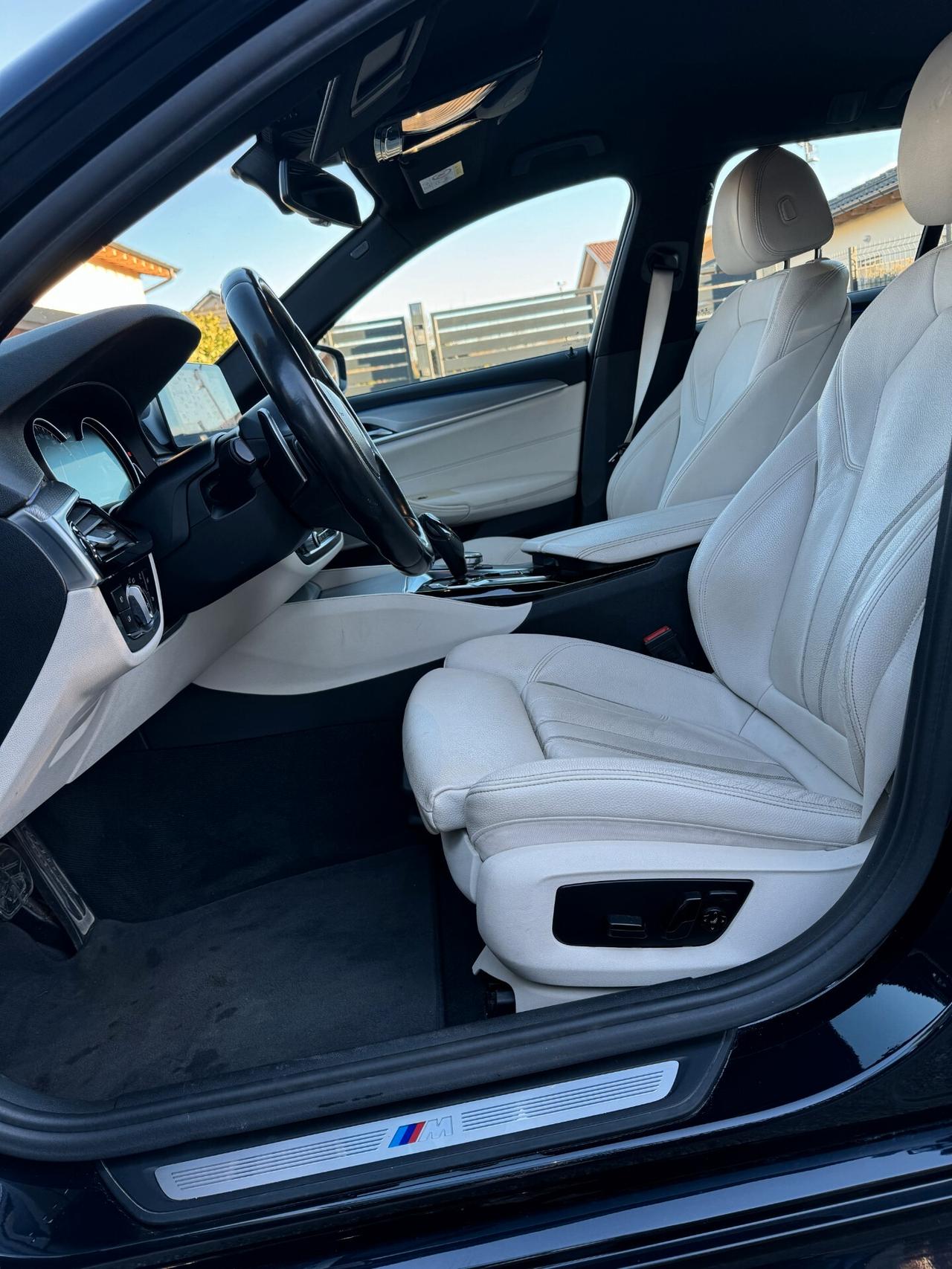 Bmw 520 520d xDrive Touring Msport