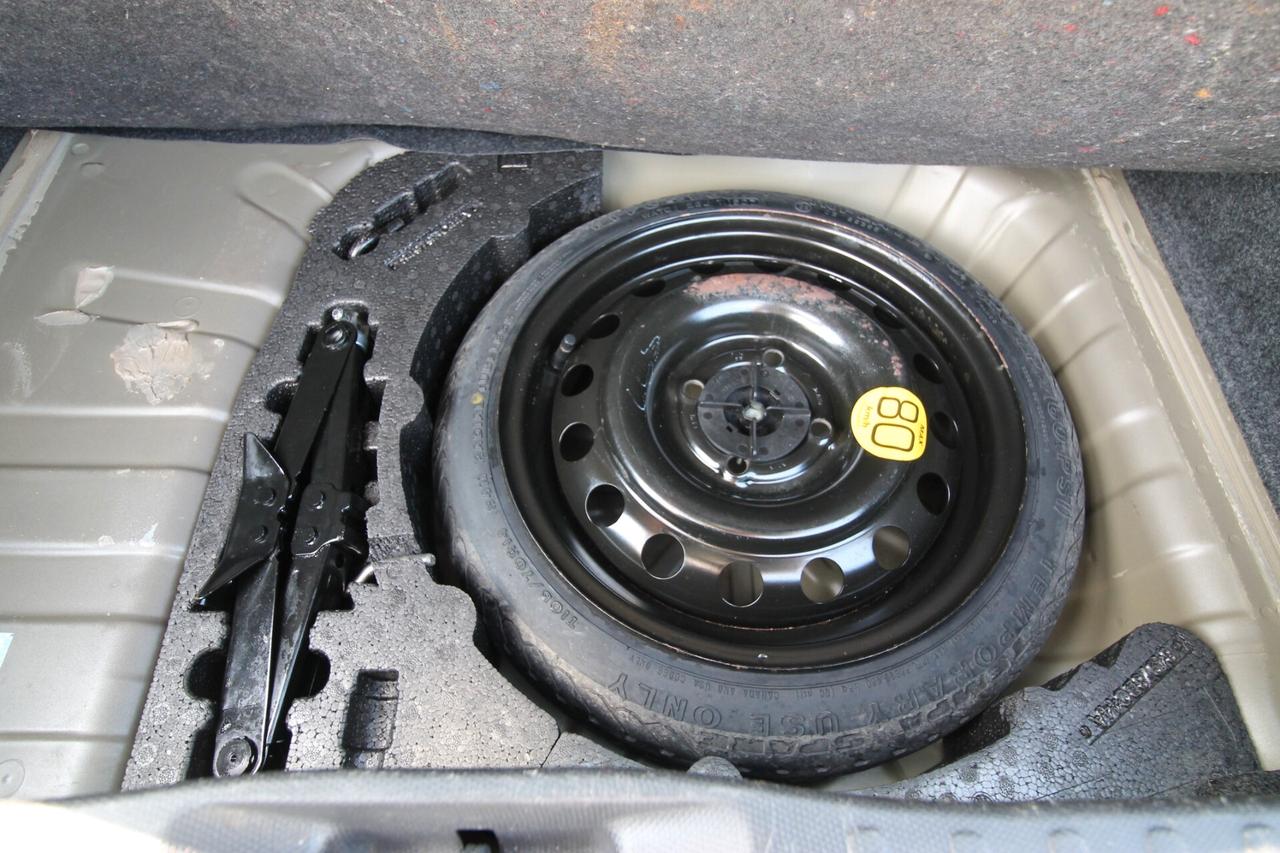 Nissan Micra 1.2 Jive 5p automatica