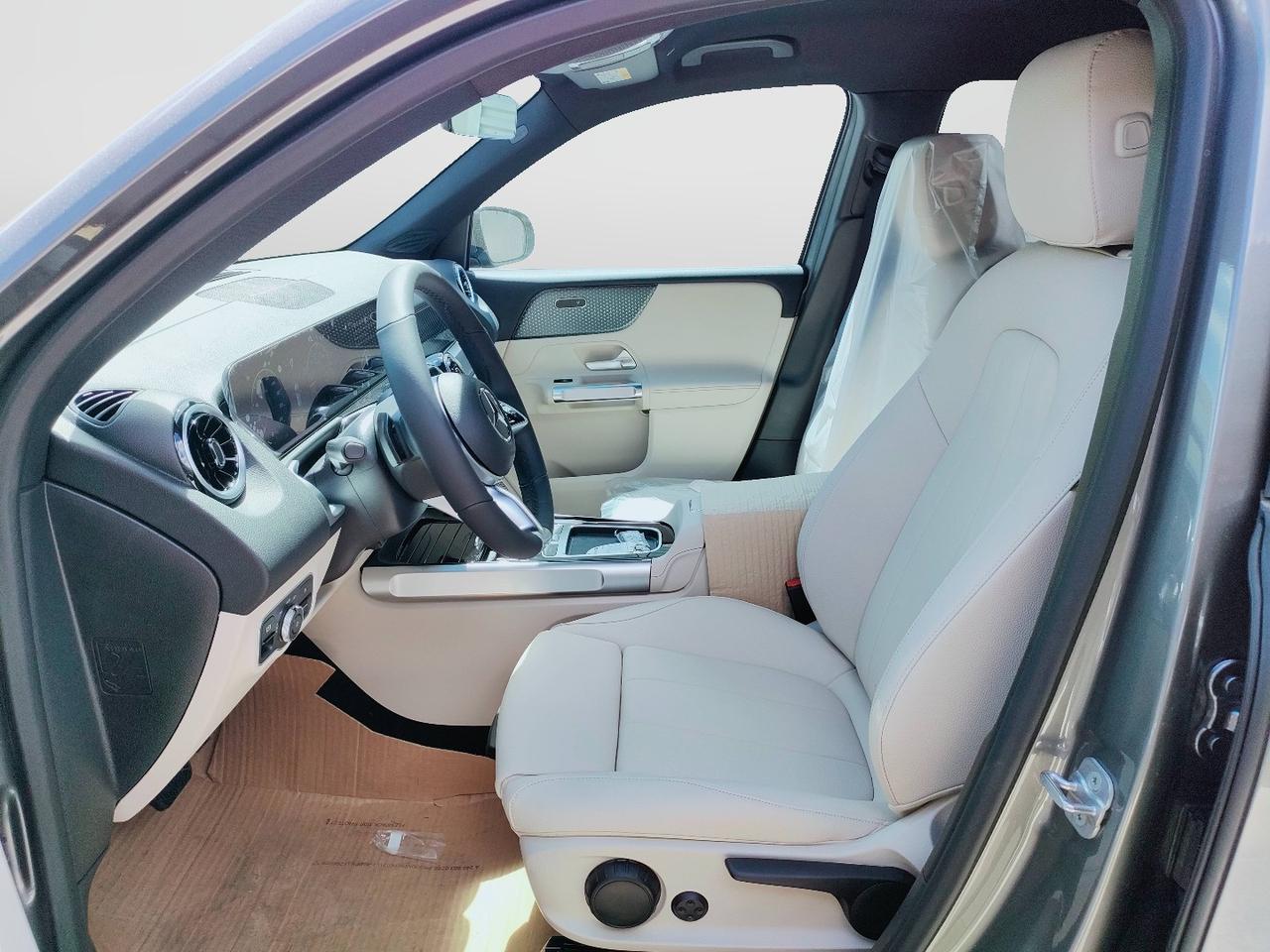 Mercedes-Benz GLB 180 d