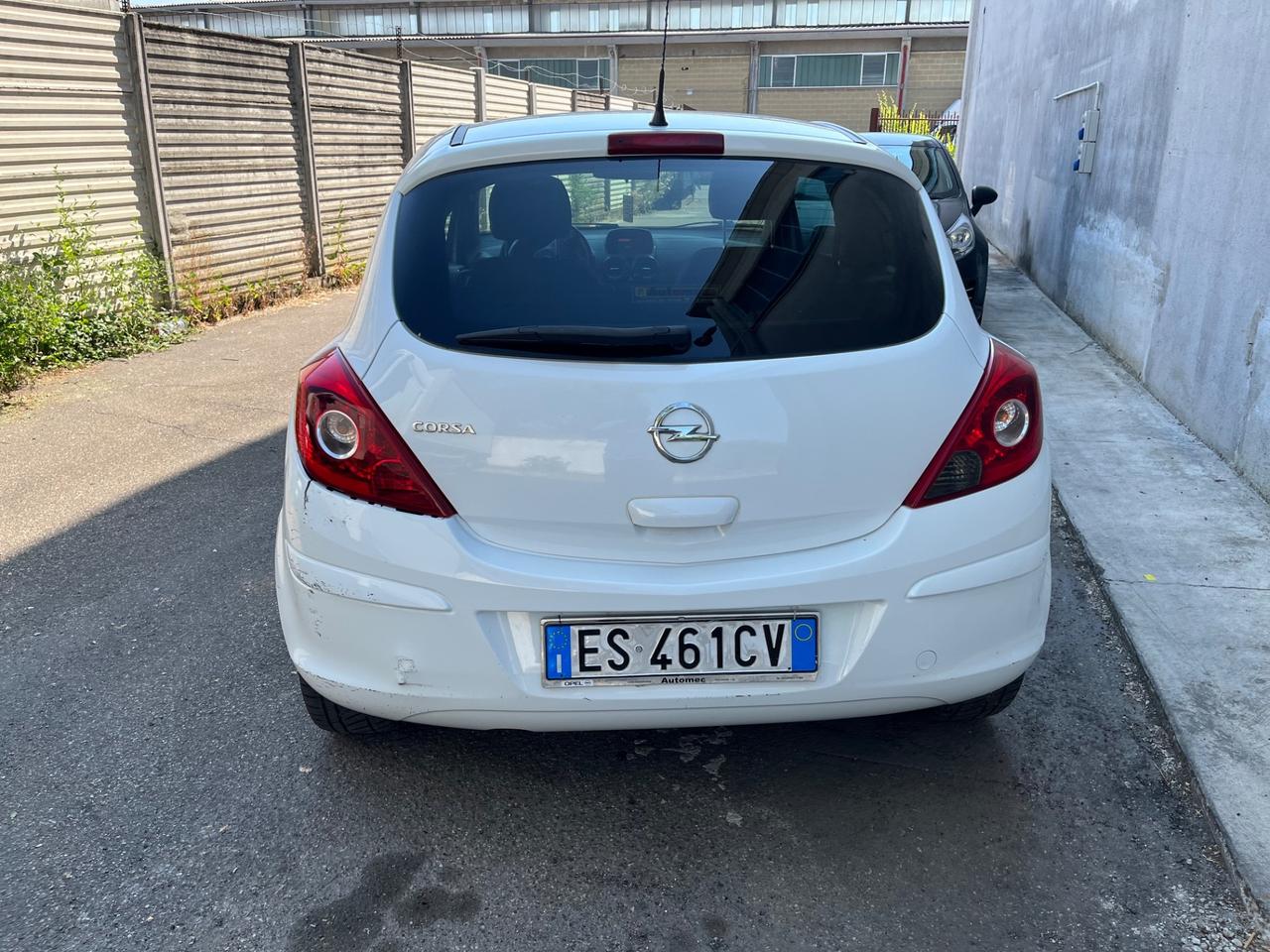 Opel Corsa 1.2 3 porte Edition