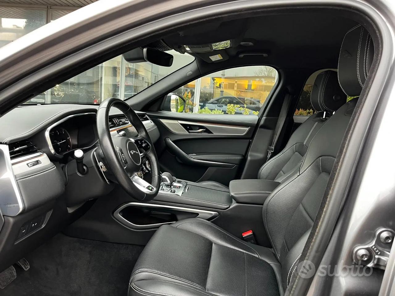 JAGUAR F-PACE 2.0 D 204CV AWD AUT.R-DYNAMIC S