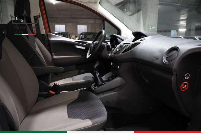 Ford Tourneo Courier 1.5 tdci 75cv plus E5