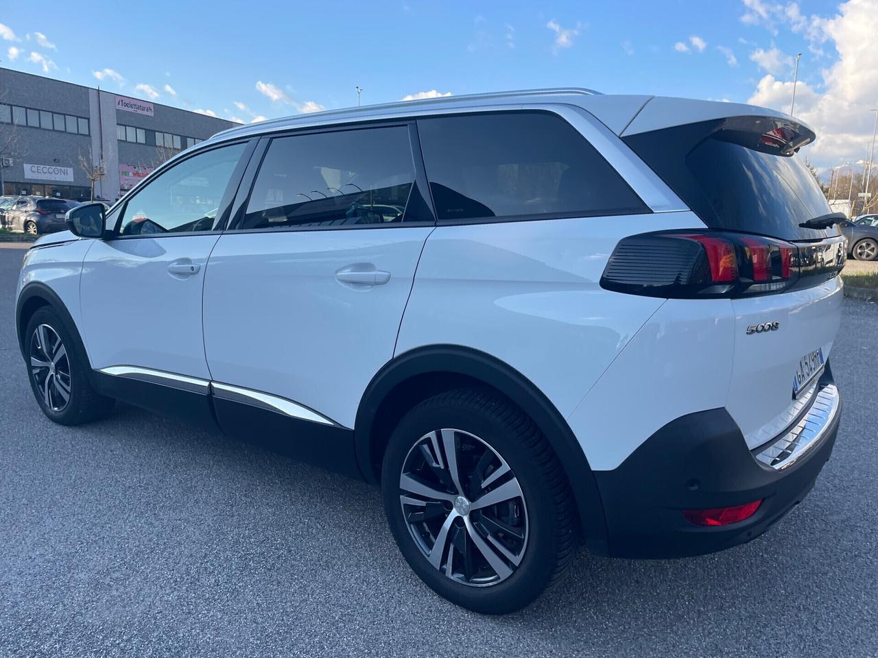 Peugeot 5008 PureTech Turbo 130 S&S Allure*Neopatentati*7posti*automatico