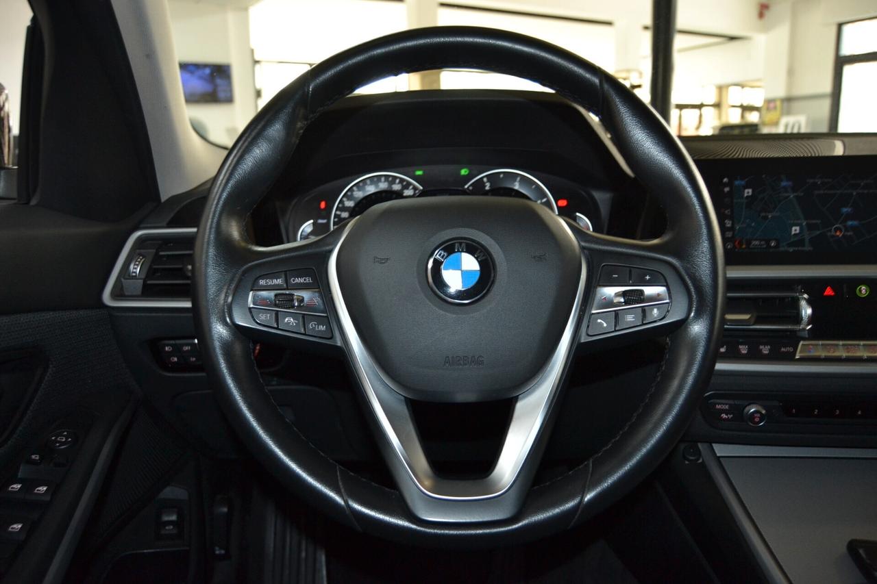 BMW 318D SW Advantage Navi/KmDoc/Xenon/CruiseADD/PDK