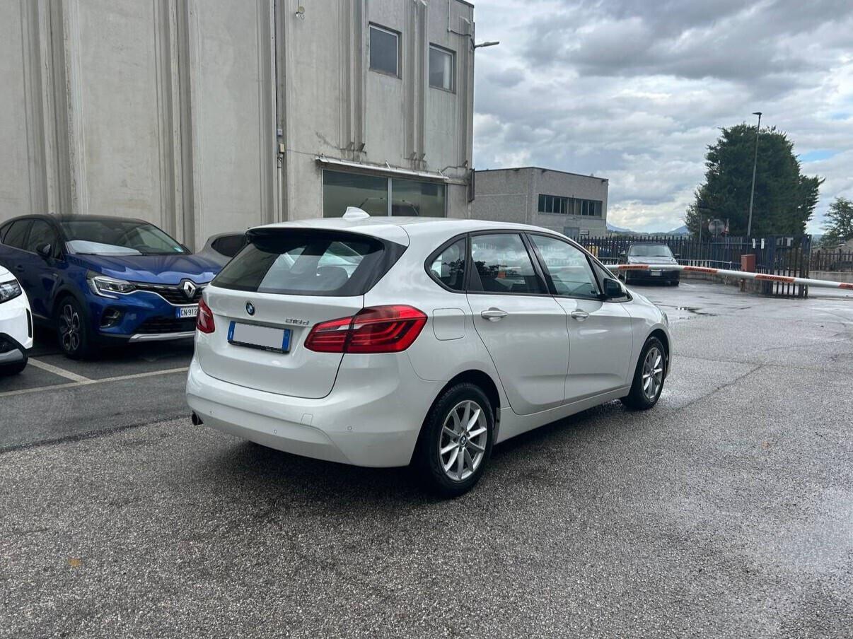 Bmw 216 218d Active Tourer Advantage