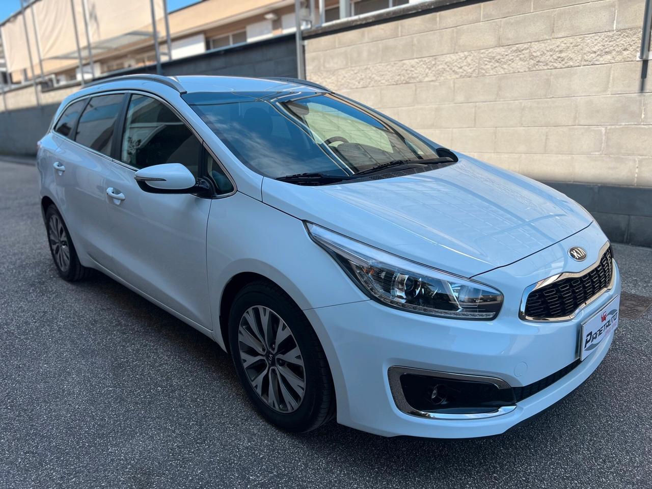 Kia Ceed cee'd SW 1.6 crdi 110cv Cool NAVI/CAMERA/17; PERFETTA