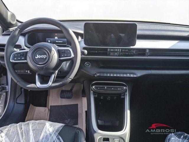 JEEP Avenger E-Hybrid Summit