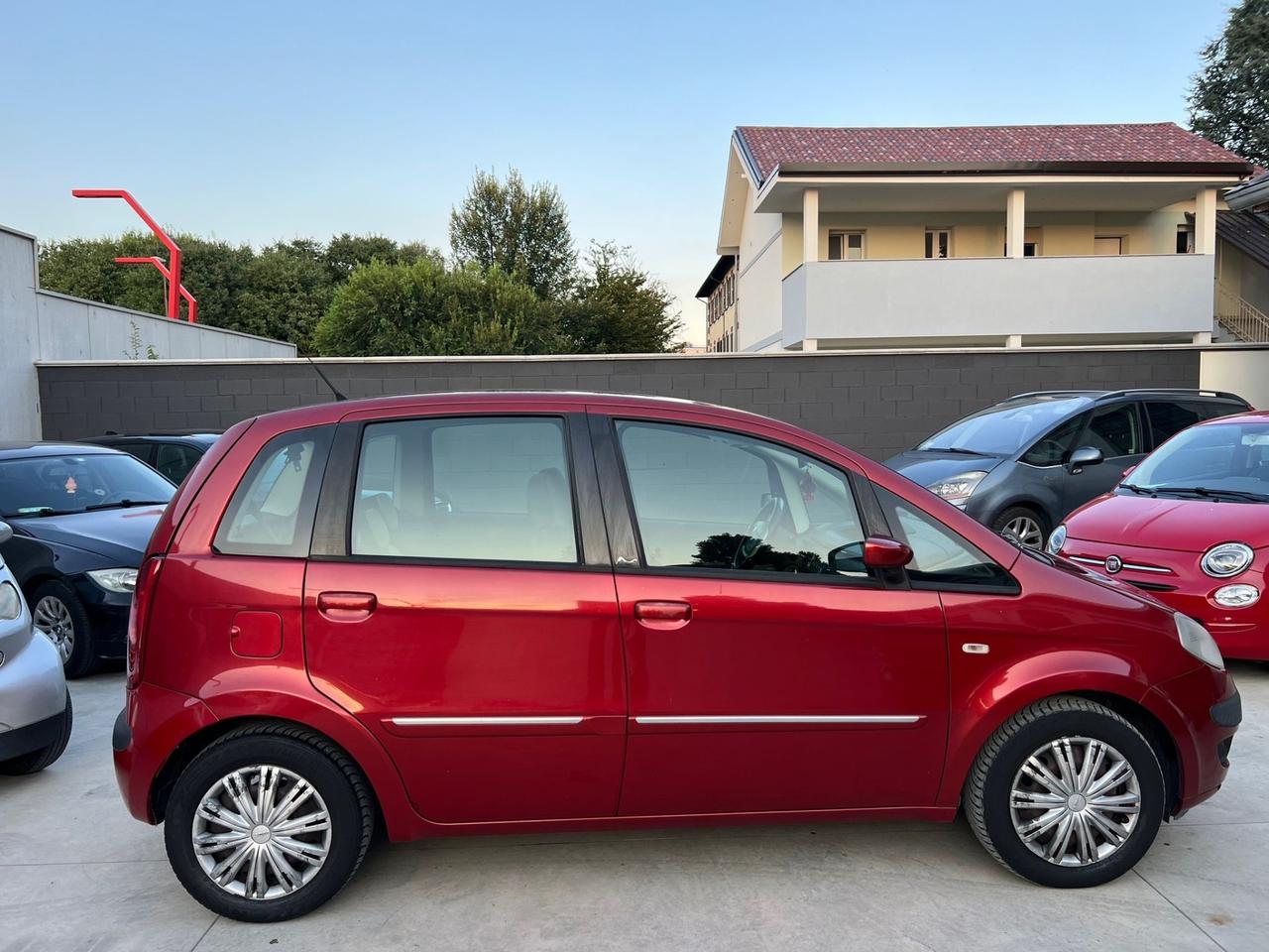 Lancia MUSA 1.4 16V Platino Plus