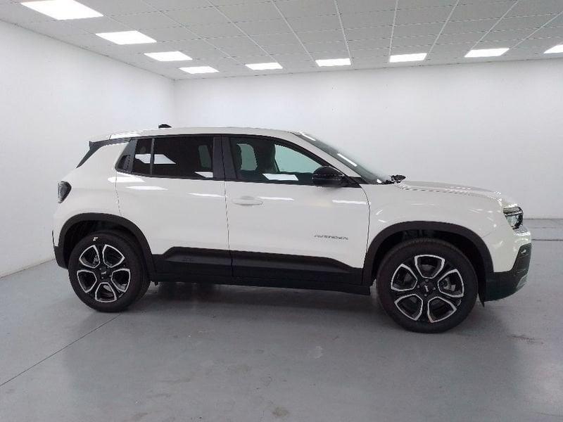 Jeep Avenger 1.2 turbo e-hybrid mhev Summit fwd 110cv edct6