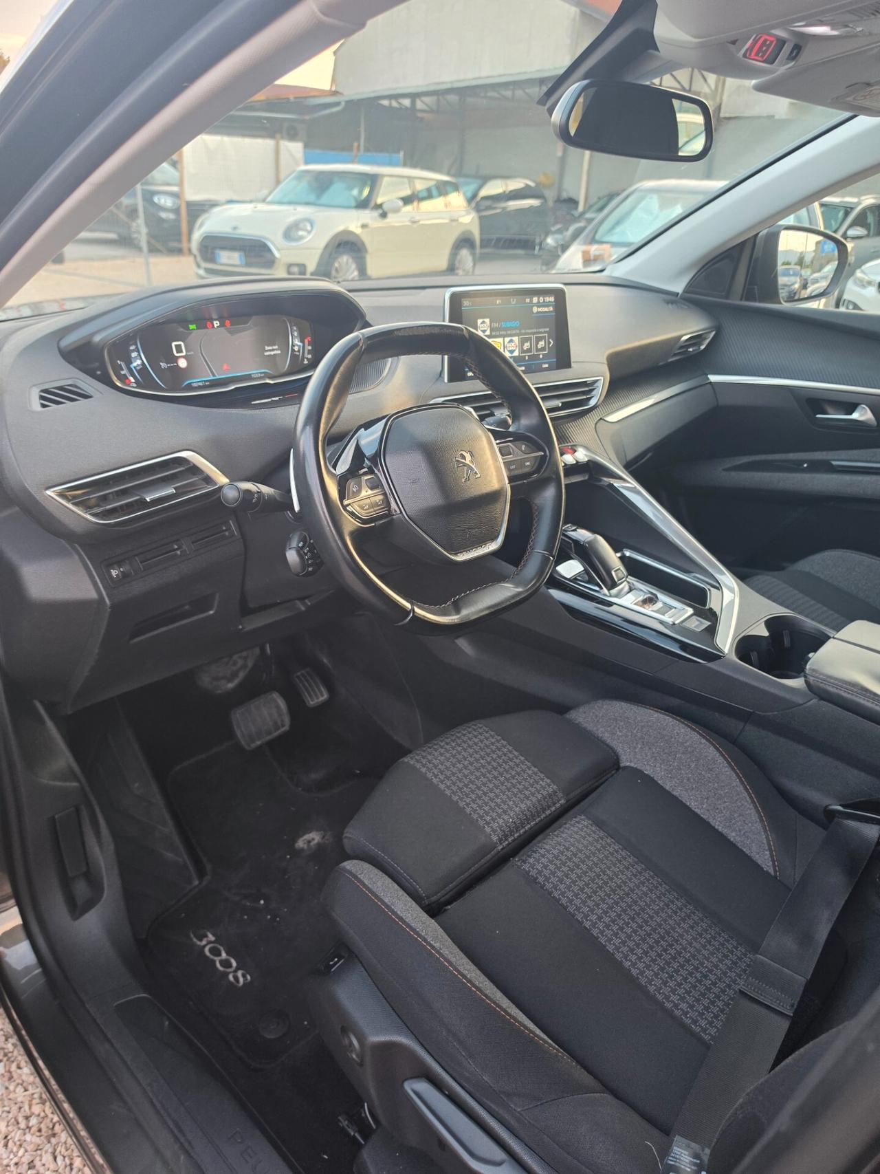Peugeot 3008 BlueHDi 1.6 120 S&S BC Business automatica