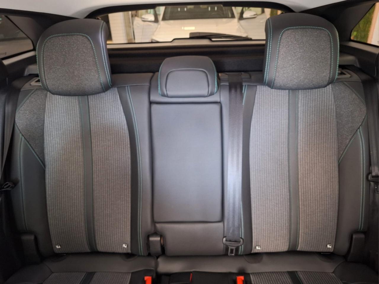 Peugeot 3008 BlueHDi 130 S&S EAT8 Allure Pack