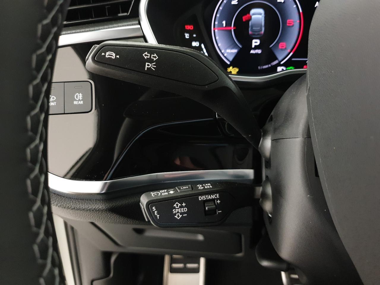 Sportback 40TDI 193CV quattro Str Identity Black