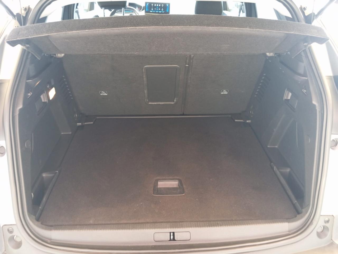 Peugeot 3008 BlueHDi 130 S&S EAT8 Allure Pack