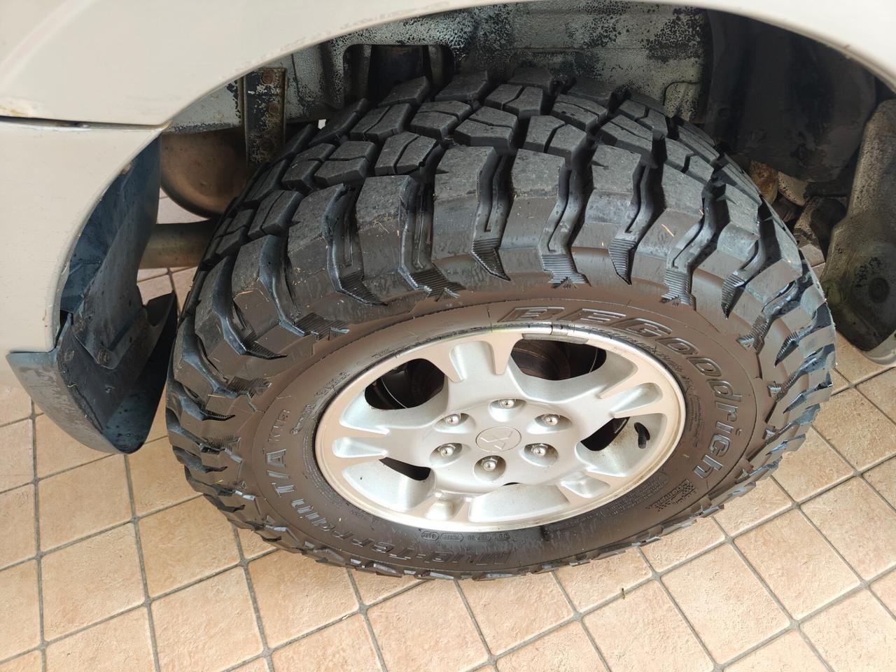 Mitsubishi Pajero 3.2 16V DI-D 3p. GLS2