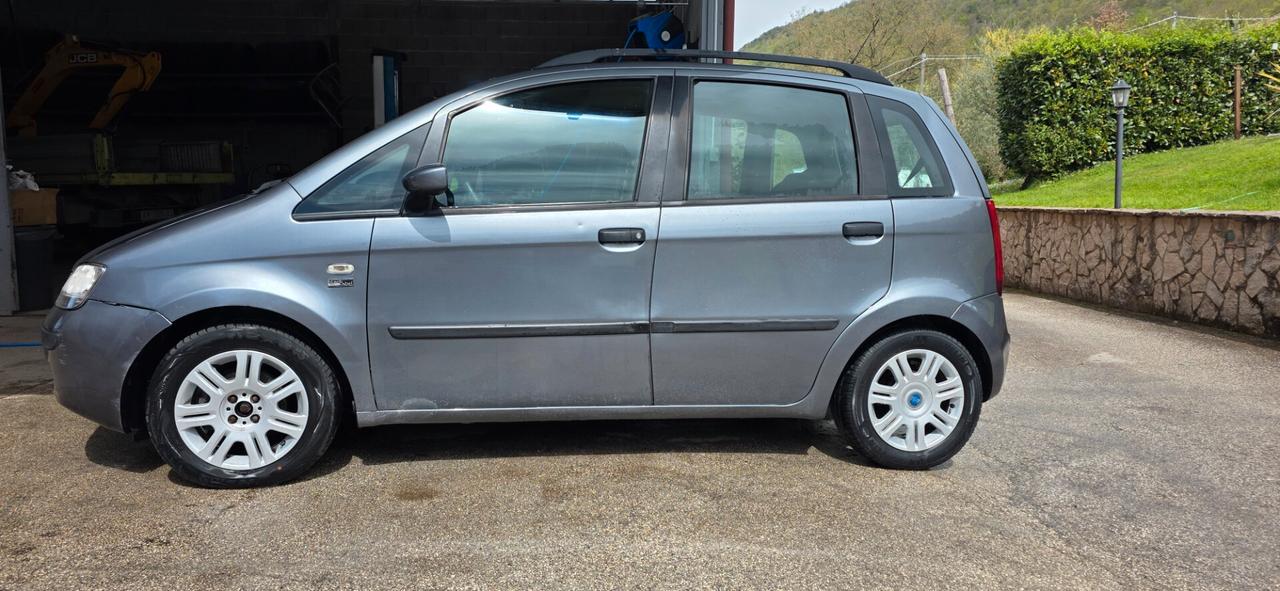 Fiat Idea 1.4 16V Actual