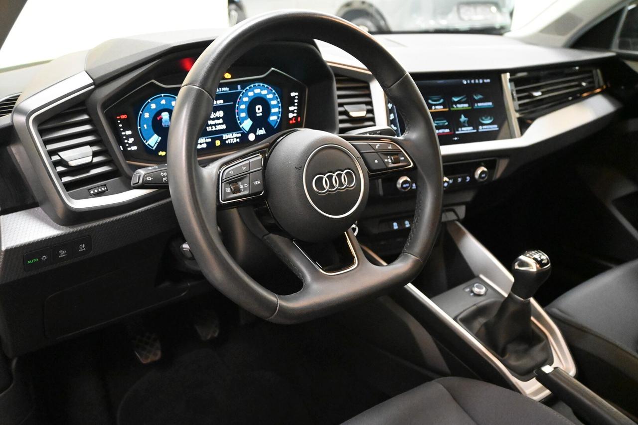 AUDI A1 2ª serie A1 SPB 30 TFSI Identity Black