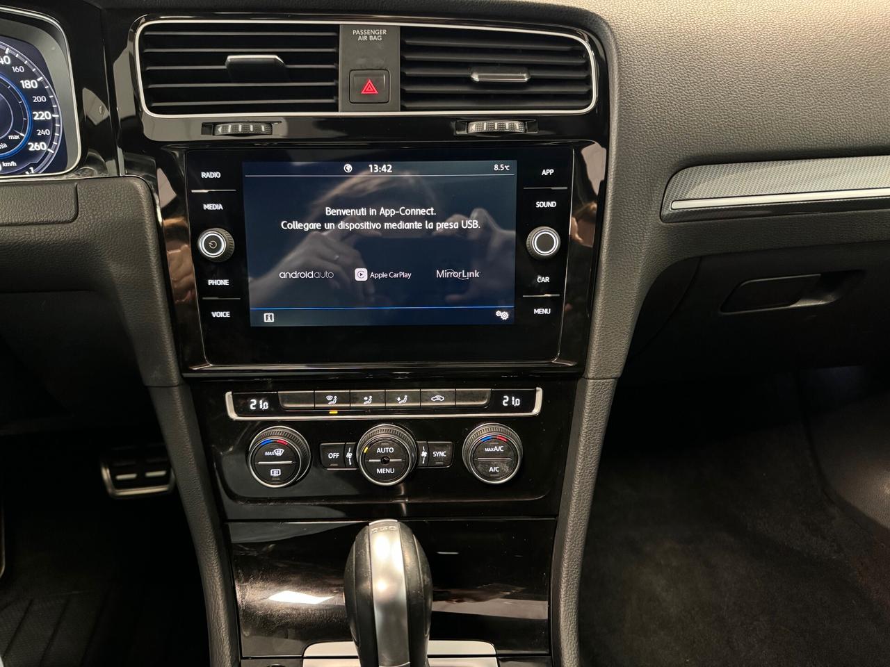 Volkswagen Golf 1.5 TSI ACT DSG 5p. Sport R LINE TETTO LED