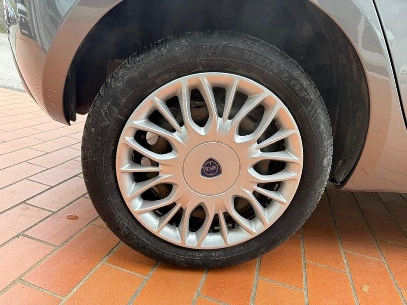 Lancia Ypsilon Ypsilon 1.2 69 CV 5 porte Gold