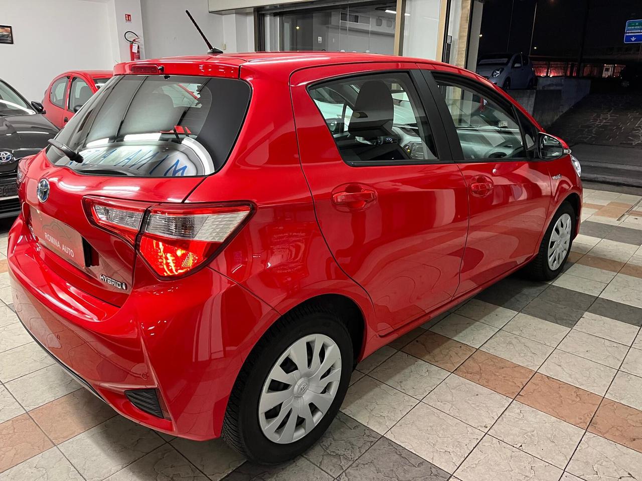 Toyota Yaris 1.5 Hybrid 5 porte Active