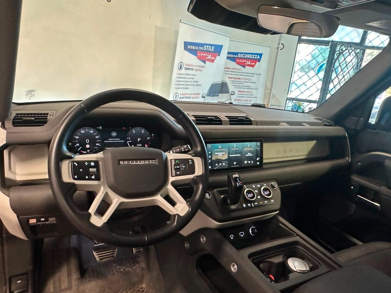 Land Rover Defender 90 3.0D I6 200 CV AWD Auto X-Dynamic SE