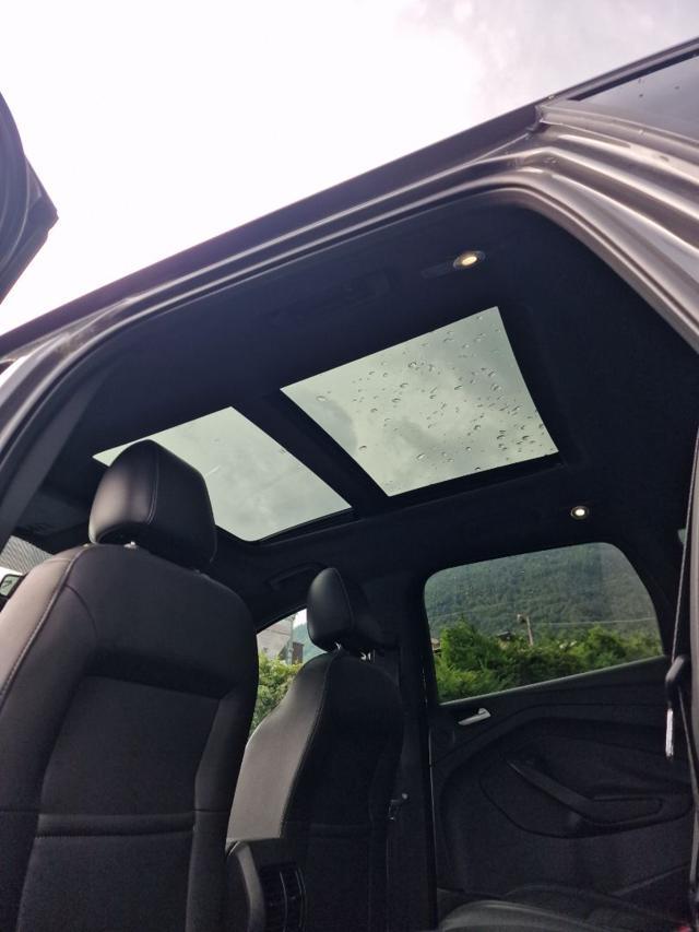 FORD Kuga 2.0 TDCI 150 CV S&S 4WD Powershift ST-Line