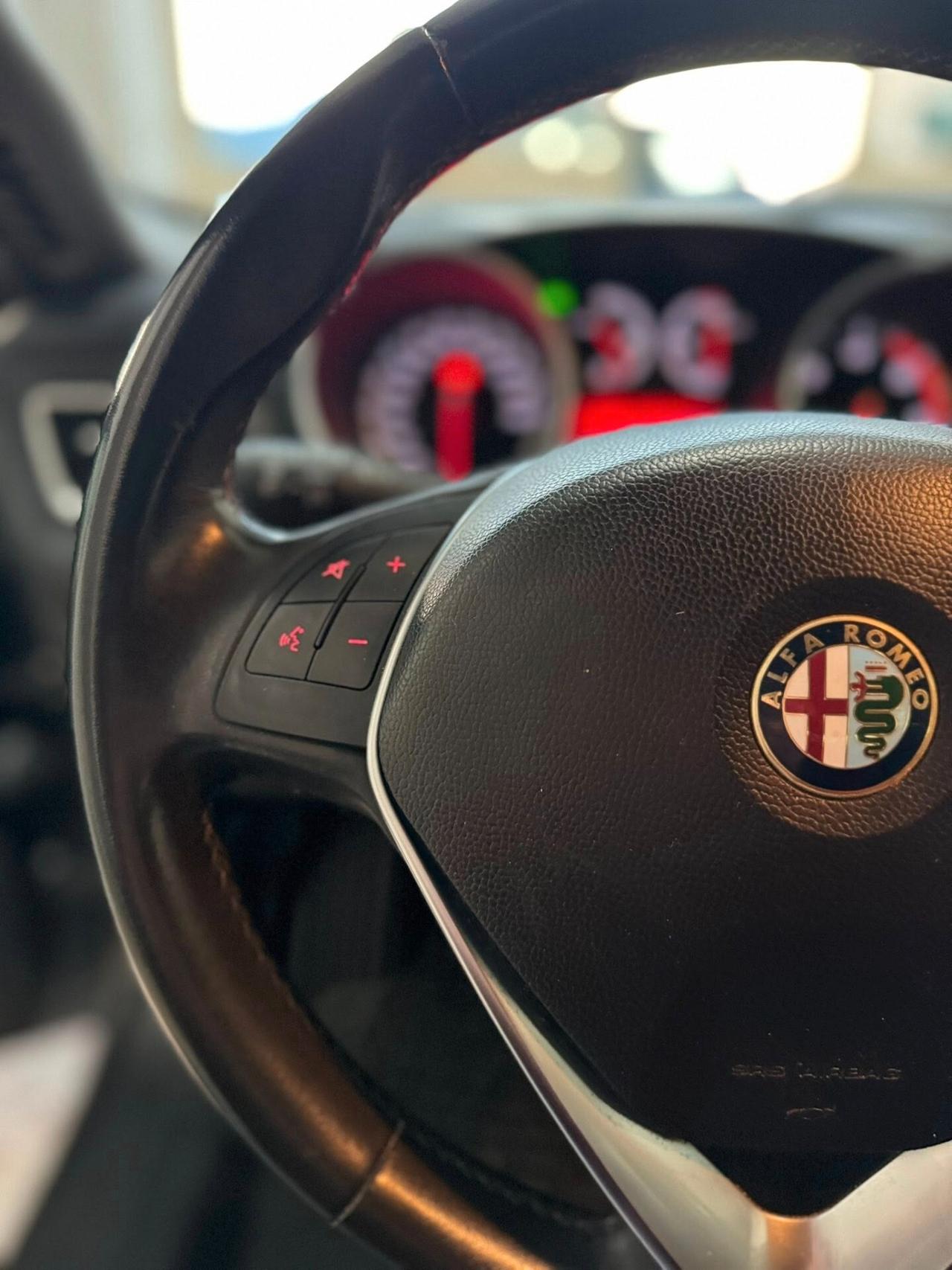 Alfa Romeo Giulietta 1.6 JTDm-2 105 CV Distinctive