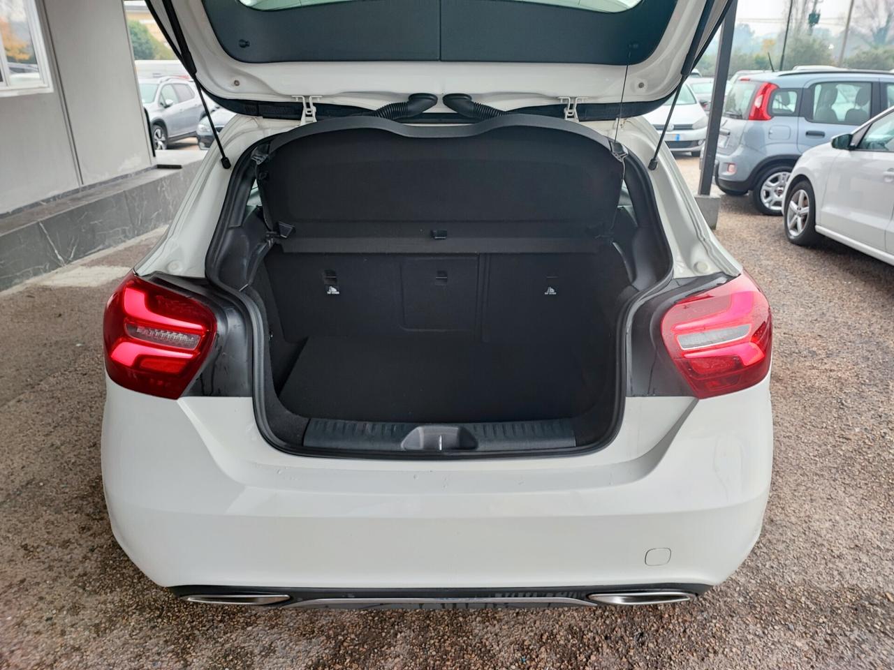 Mercedes-benz A 160 d Automatic Premium