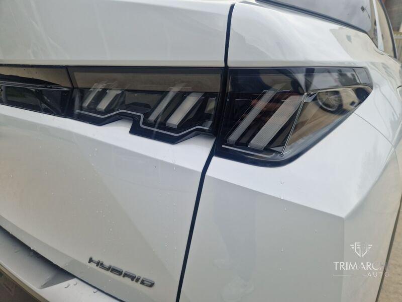 Peugeot 3008 Hybrid 145 e-DCS6 Allure Business