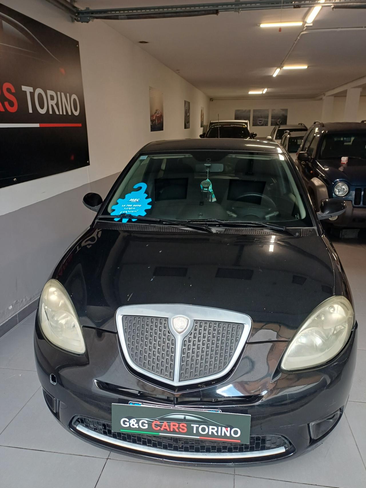 Lancia Ypsilon 1.2 Argento