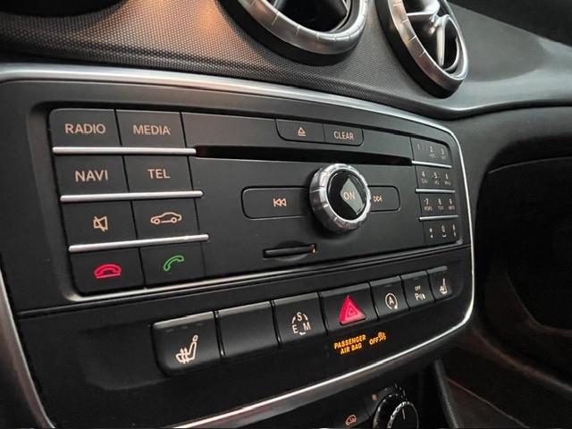 Mercedes-benz CLA 250 S.W. AMG orange ediction