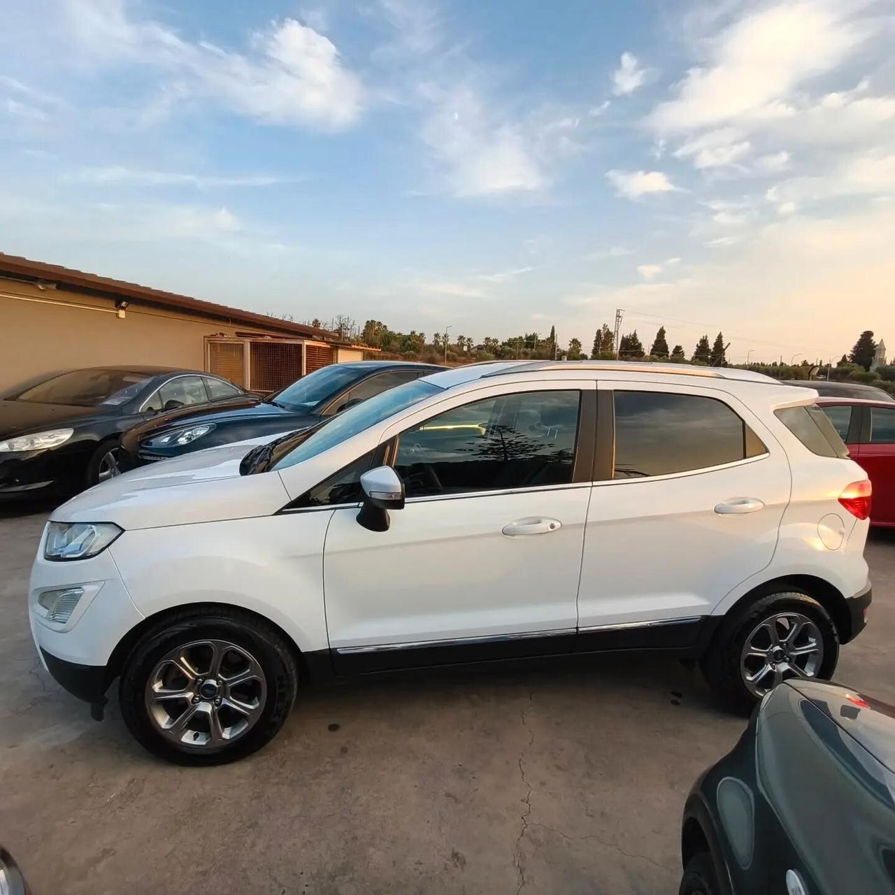 Ford EcoSport 1.5 TDCI TITANIUM FULL OPT