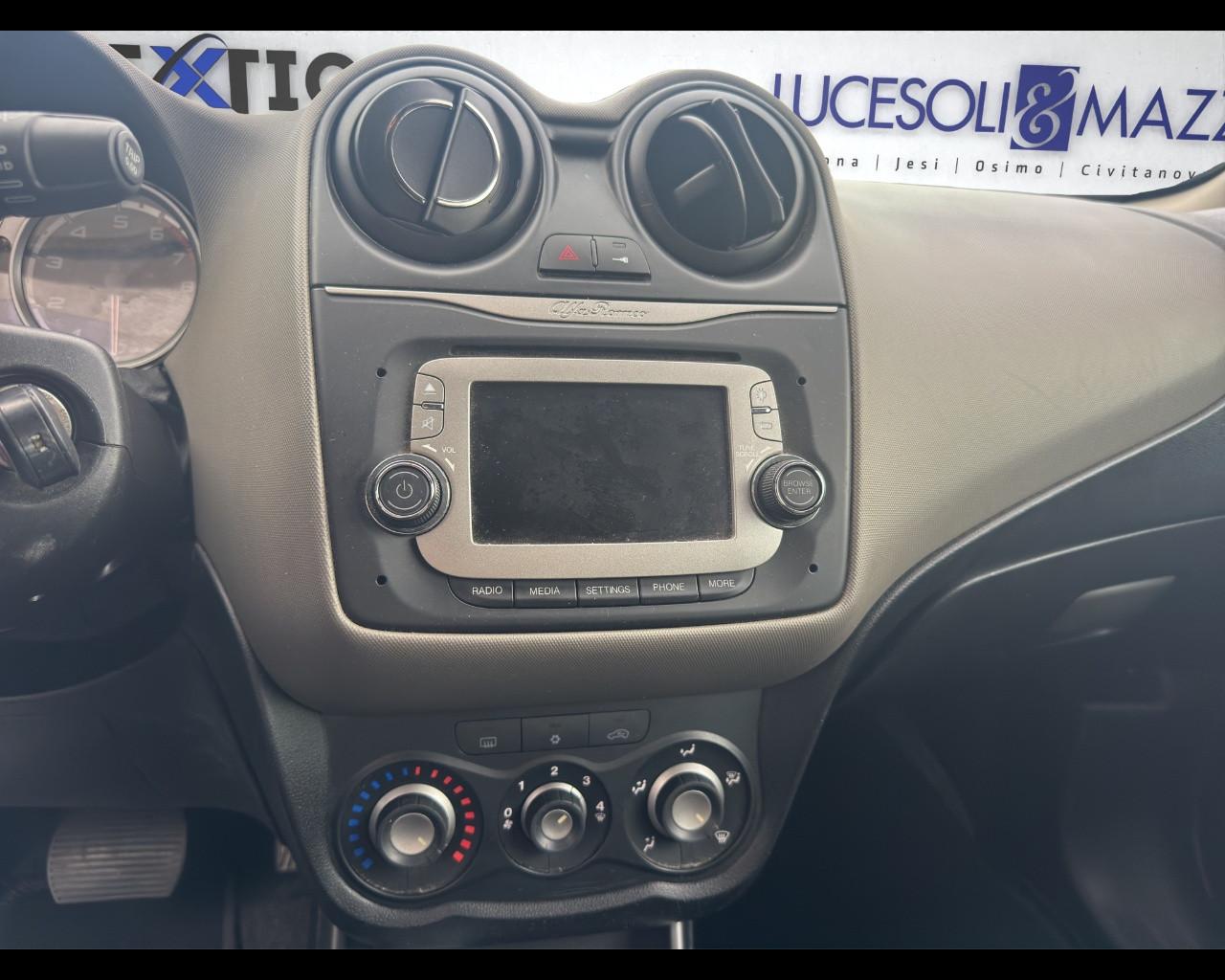 ALFA ROMEO MiTo - MiTo 1.4 T 140 CV M.air S&S TCT Distinctive