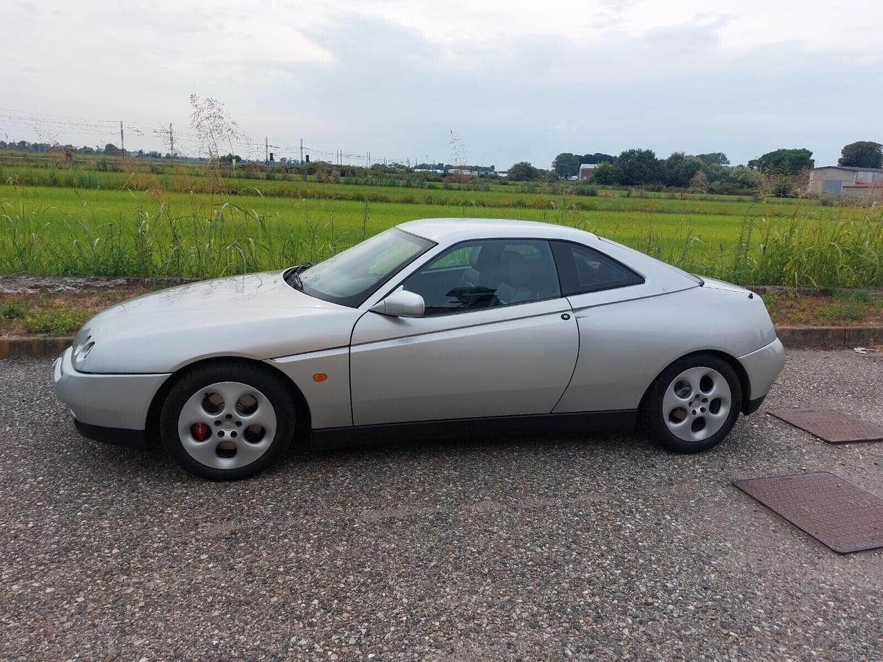 Alfa Romeo GTV 3.0i V6 24V COUPE 'ASI