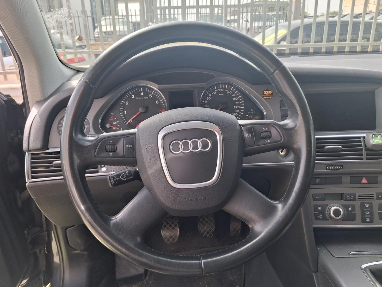 AUDI A6 Berlina 2.400 V6 Benzina 177cv Km169.000