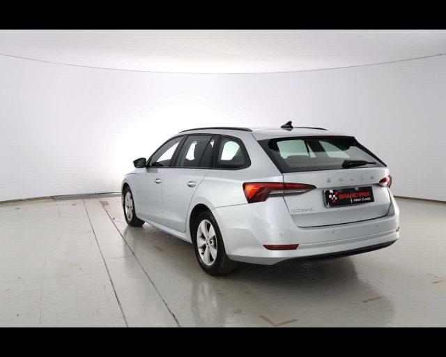 SKODA Octavia 2.0 TDI EVO SCR 150 CV DSG Wagon Executive