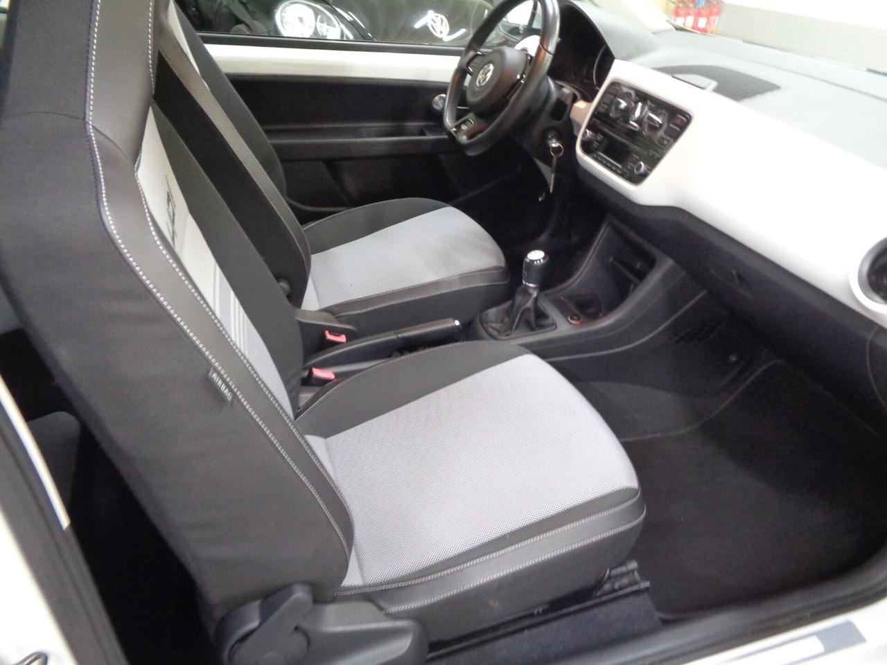 Volkswagen up! 1.0 75 CV 3p. high neopatentati