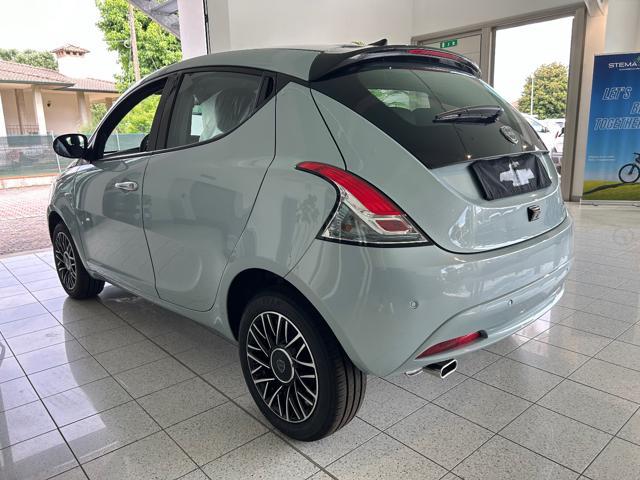 LANCIA Ypsilon 1.2 69 CV 5 porte GPL Ecochic - VARI COLORI!!