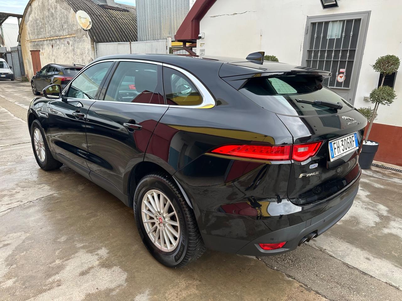 Jaguar F-Pace 2.0 D 180 CV AWD Full Optional