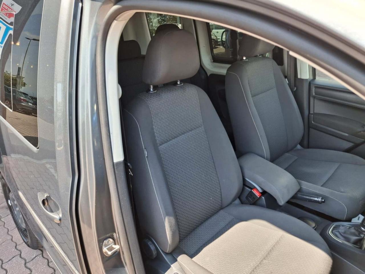 Volkswagen Caddy 2.0 TDI 102 CV DSG Comfortline