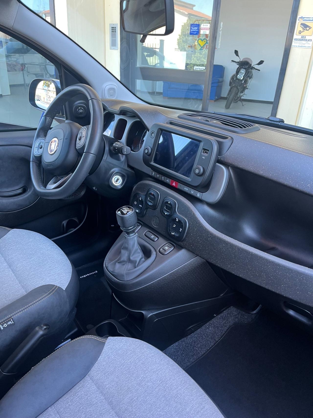 Fiat Panda 1.0 FireFly S&S Hybrid City Cross