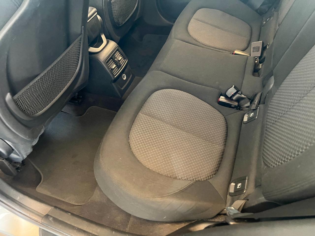 Bmw X1 sDrive16d Advantage ok neopatentati cambio manuale