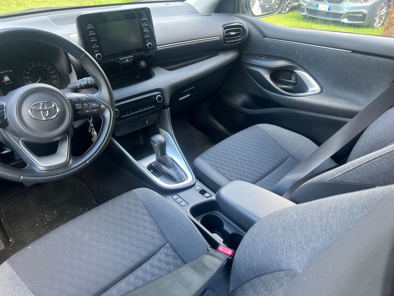 Toyota Yaris 1.5 Hybrid 5 porte Lounge
