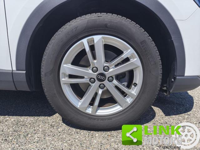 AUDI Q3 35 TDI Business S tronic