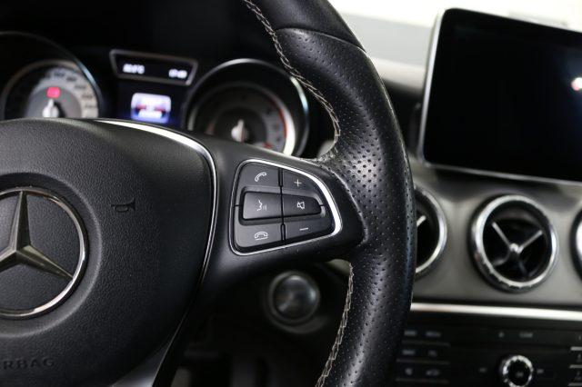 MERCEDES-BENZ CLA 180 d S.W. Automatic Sport "" 18"AMG / AUTOMATICA ""